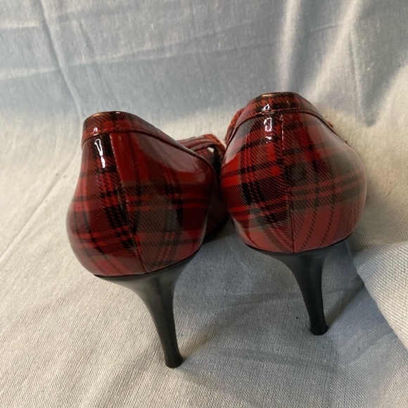 Ralph Lauren Red Heels Plaid Faux Patent Leather-9M - Picture 4 of 11